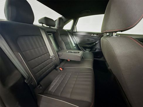 Used 2019 Volkswagen Jetta GLI image 17