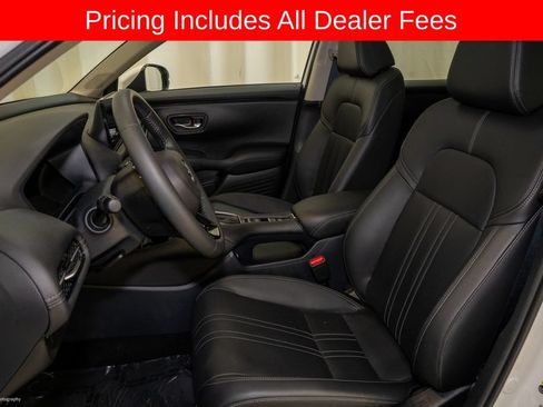 Used 2023 Honda HR-V EX-L image 10
