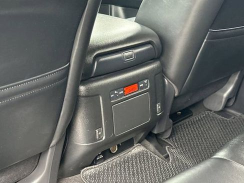 Used 2020 Nissan Armada SL w/ Premium Package image 14