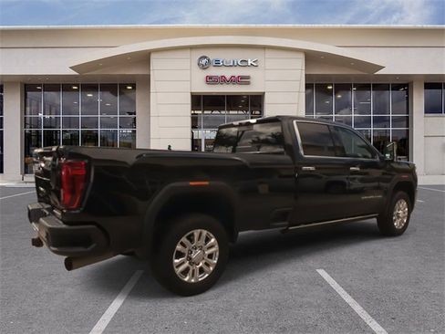 Used 2021 GMC Sierra 3500 Denali w/ Denali Ultimate Package image 14