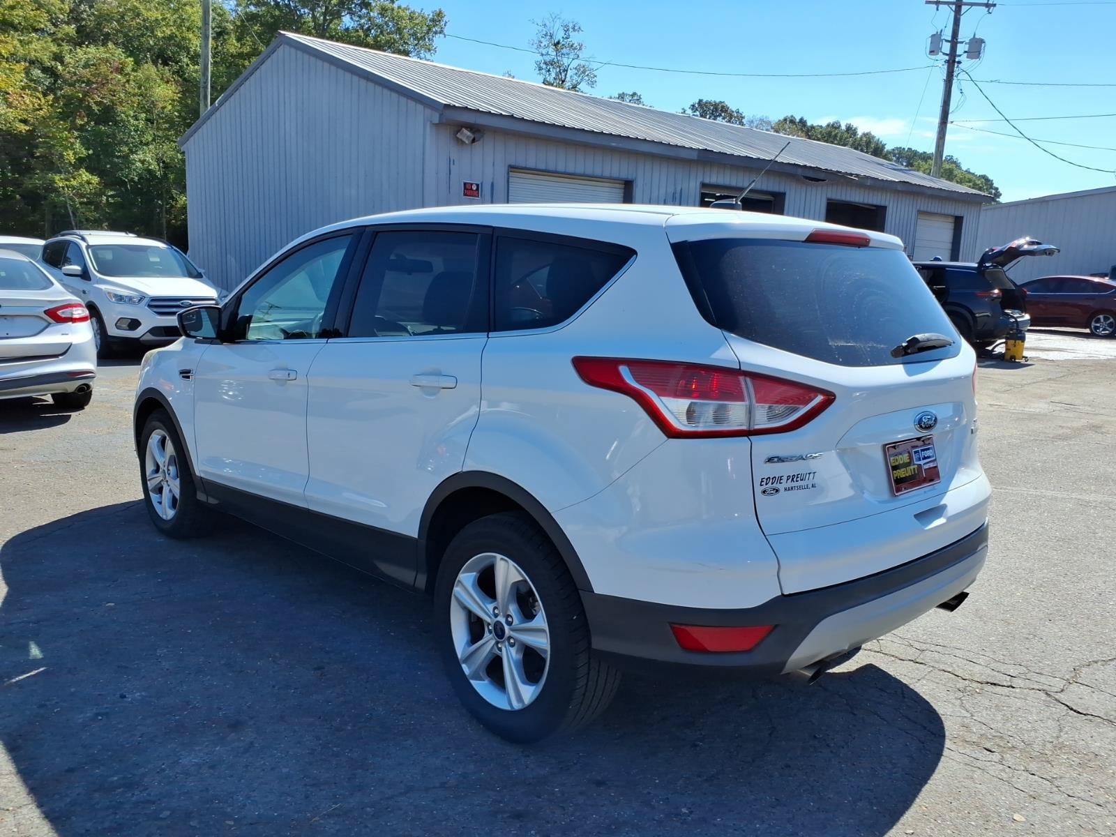 Used 2014 Ford Escape SE FWD image 3