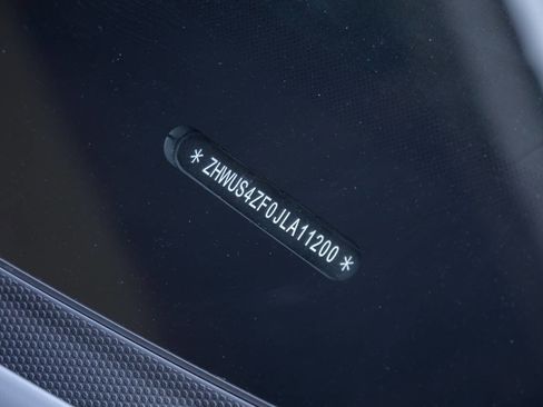 Used 2018 Lamborghini Huracan Performante image 47