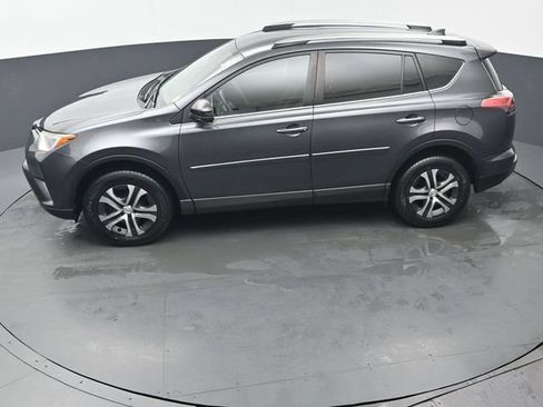 Used 2018 Toyota RAV4 LE w/ All Weather Liner Package AWD/4WD image 34