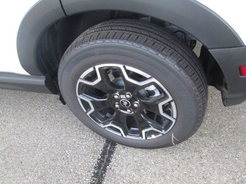 New 2025 Ford Bronco Sport Outer Banks w/ Outer Banks Tech Package+ image 33