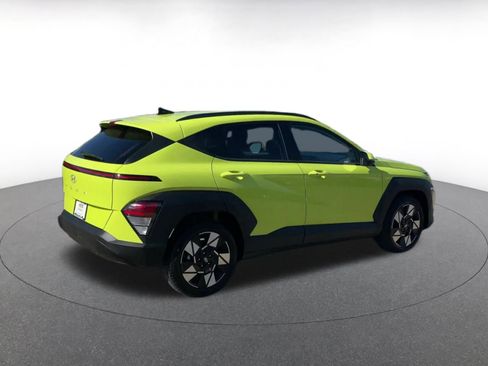 Used 2025 Hyundai Kona SEL image 15