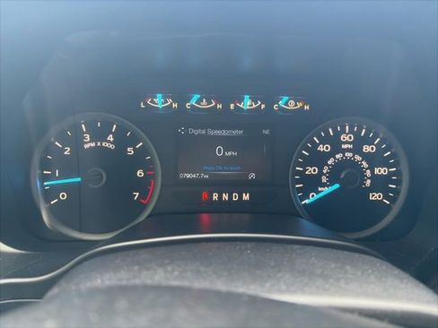 Used 2018 Ford F150 XLT w/ Equipment Group 302A Luxury image 11