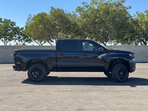 Used 2021 Chevrolet Silverado 1500 Custom Trail Boss AWD/4WD image 2
