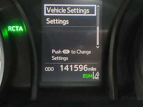 Used 2018 Toyota Camry SE w/ Audio Package FWD image 29