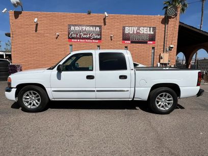 Used 2005 GMC Sierra 1500 SLE w/ Light Duty Power Package