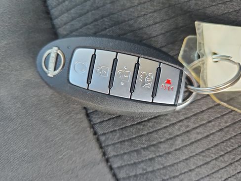 Used 2024 Nissan Altima 2.5 SV FWD image 33