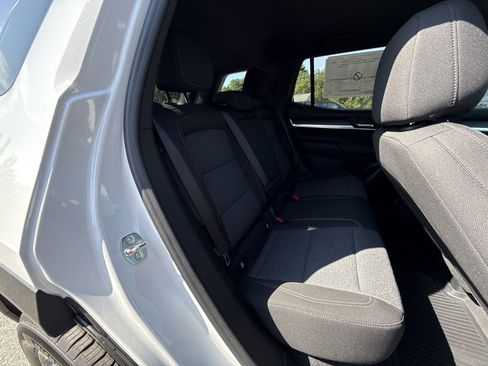 New 2026 GMC Terrain Elevation w/ LPO, Floor Liner Package image 60