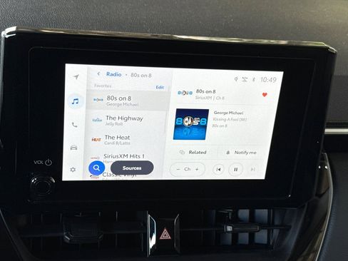 Certified 2025 Toyota Corolla Cross LE image 22