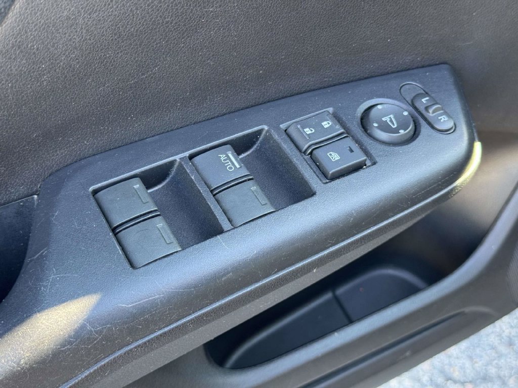 Used 2013 Honda Civic LX image 17