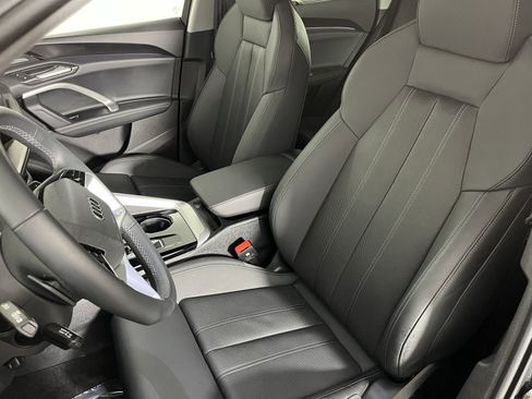 Certified 2025 Audi Q5 Premium Plus w/ Premium Plus image 12