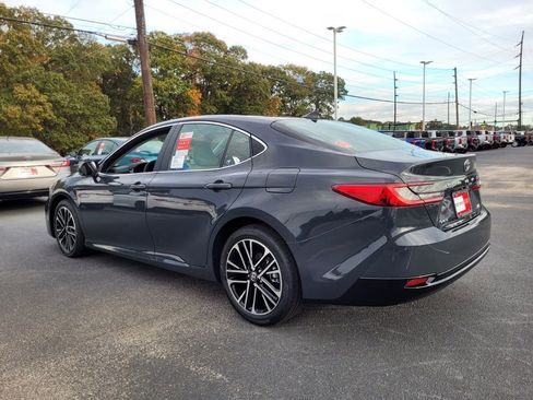 New 2026 Toyota Camry XLE image 8