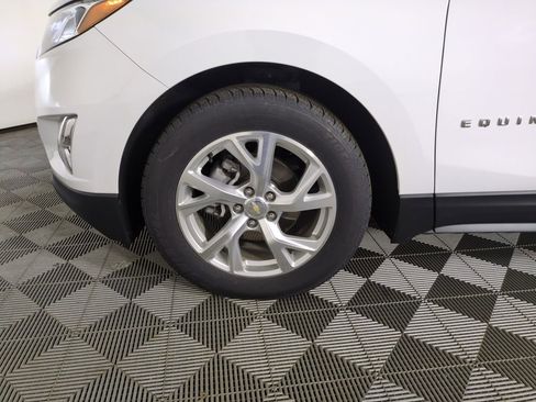 Used 2018 Chevrolet Equinox Premier image 26