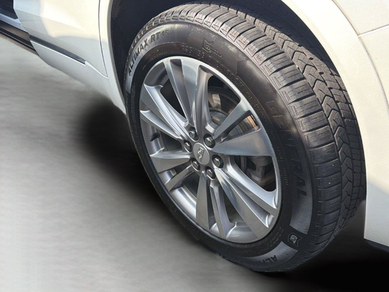 Used 2023 Cadillac XT6 Premium Luxury AWD/4WD image 28