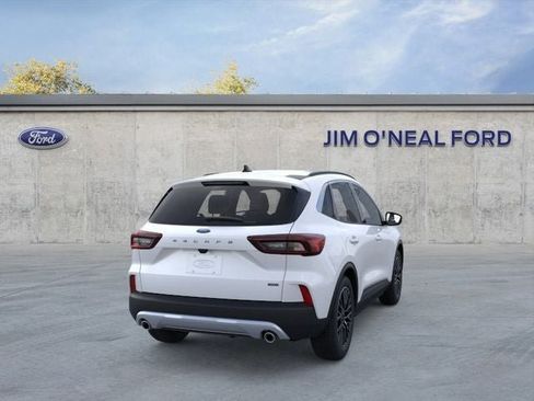 New 2024 Ford Escape SE FWD image 8
