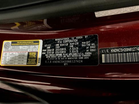 Used 2022 Kia Carnival EX FWD image 19
