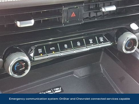 Used 2025 Chevrolet Tahoe Z71 AWD/4WD image 14