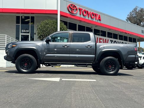Used 2023 Toyota Tacoma TRD Pro AWD/4WD image 2