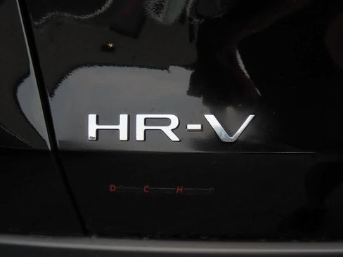 New 2026 Honda HR-V LX image 7