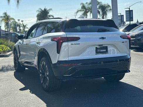 Used 2024 Chevrolet Blazer EV RS AWD/4WD image 10