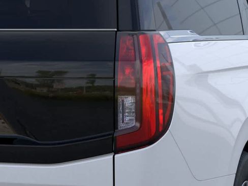 New 2025 Ford Expedition Max Active image 21