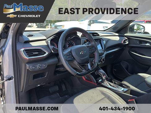Certified 2023 Chevrolet TrailBlazer RS w/ Sun and Liftgate Package AWD/4WD image 15