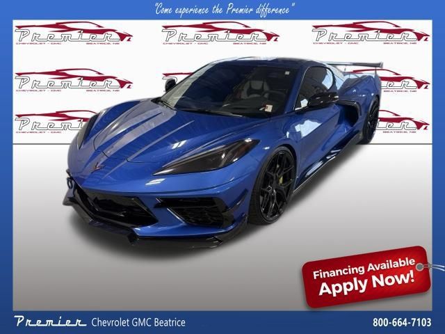 Used 2021 Chevrolet Corvette Stingray Preferred Cpe w/ Z51 Performance Package RWD image 1
