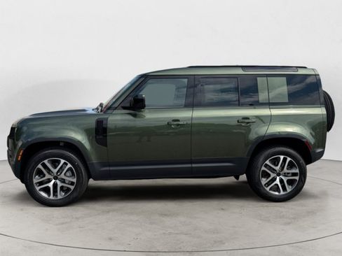 New 2026 Land Rover Defender 110 S AWD/4WD image 7