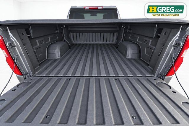 Used 2019 Chevrolet Silverado 1500 Custom w/ Custom Value Package AWD/4WD image 13