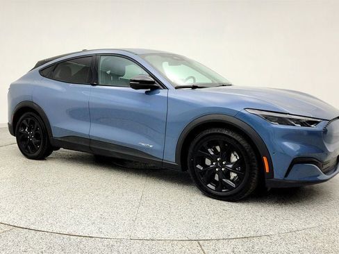 Used 2024 Ford Mustang Mach-E Select image 3