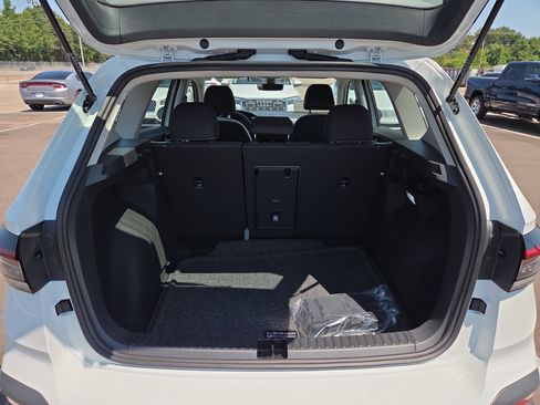 New 2025 Volkswagen Taos S image 8