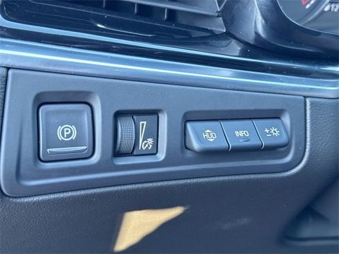 Certified 2023 Cadillac XT6 Premium Luxury w/ Technology Package image 28