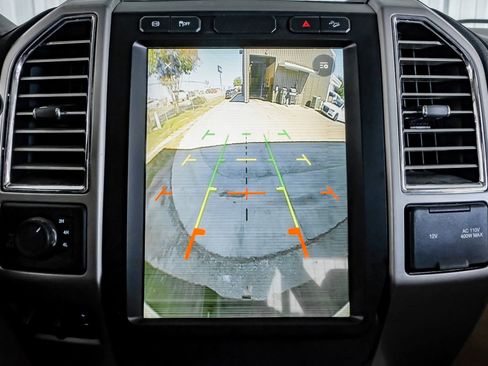 Used 2017 Ford F250 Lariat w/ Lariat Ultimate Package image 20