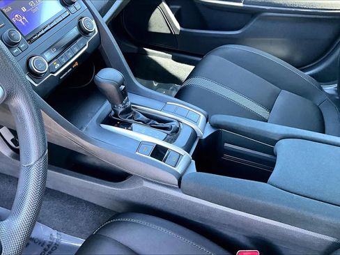Used 2020 Honda Civic LX image 16