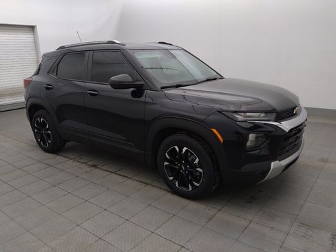 Used 2021 Chevrolet TrailBlazer LT w/ Convenience Package FWD image 11