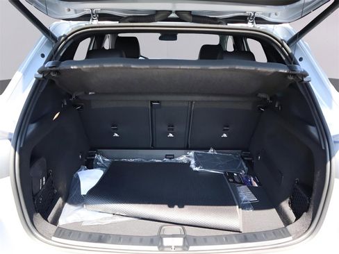 New 2026 Mercedes-Benz GLA 250 4MATIC image 18