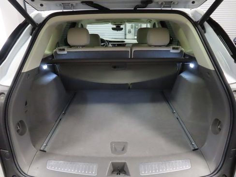 Certified 2023 Cadillac XT5 Premium Luxury w/ Technology Package FWD image 21