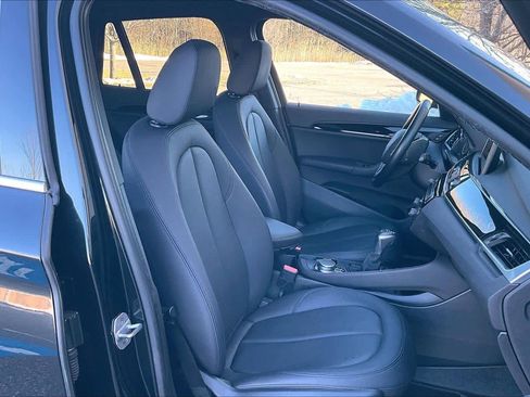 Used 2017 BMW X1 sDrive28i image 7