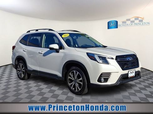 Used 2023 Subaru Forester Limited AWD/4WD image 1