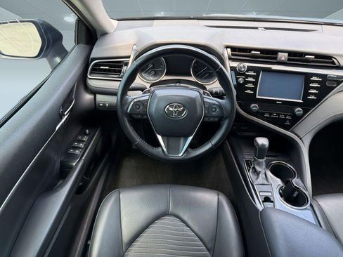 Used 2020 Toyota Camry SE AWD/4WD image 25