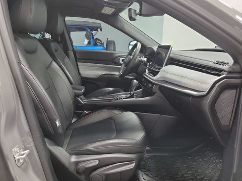 Certified 2023 Jeep Compass Latitude AWD/4WD image 20