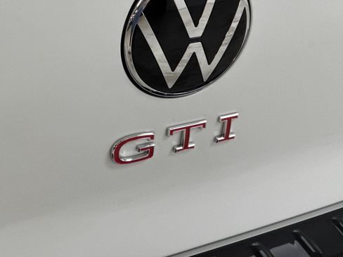 New 2026 Volkswagen GTI SE FWD image 26