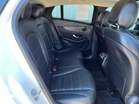 Used 2017 Mercedes-Benz GLC 300 GLC 300 4MATIC SPORT UTILITY 4 image 21