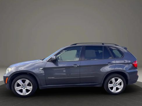 Used 2011 BMW X5 xDrive35d AWD/4WD image 4