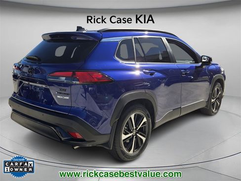 Used 2025 Toyota Corolla Cross AWD Hybrid w/ Convenience Package image 7