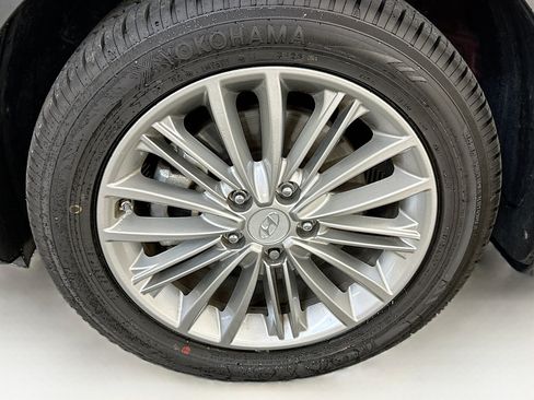 Used 2019 Hyundai Kona SEL AWD/4WD image 11