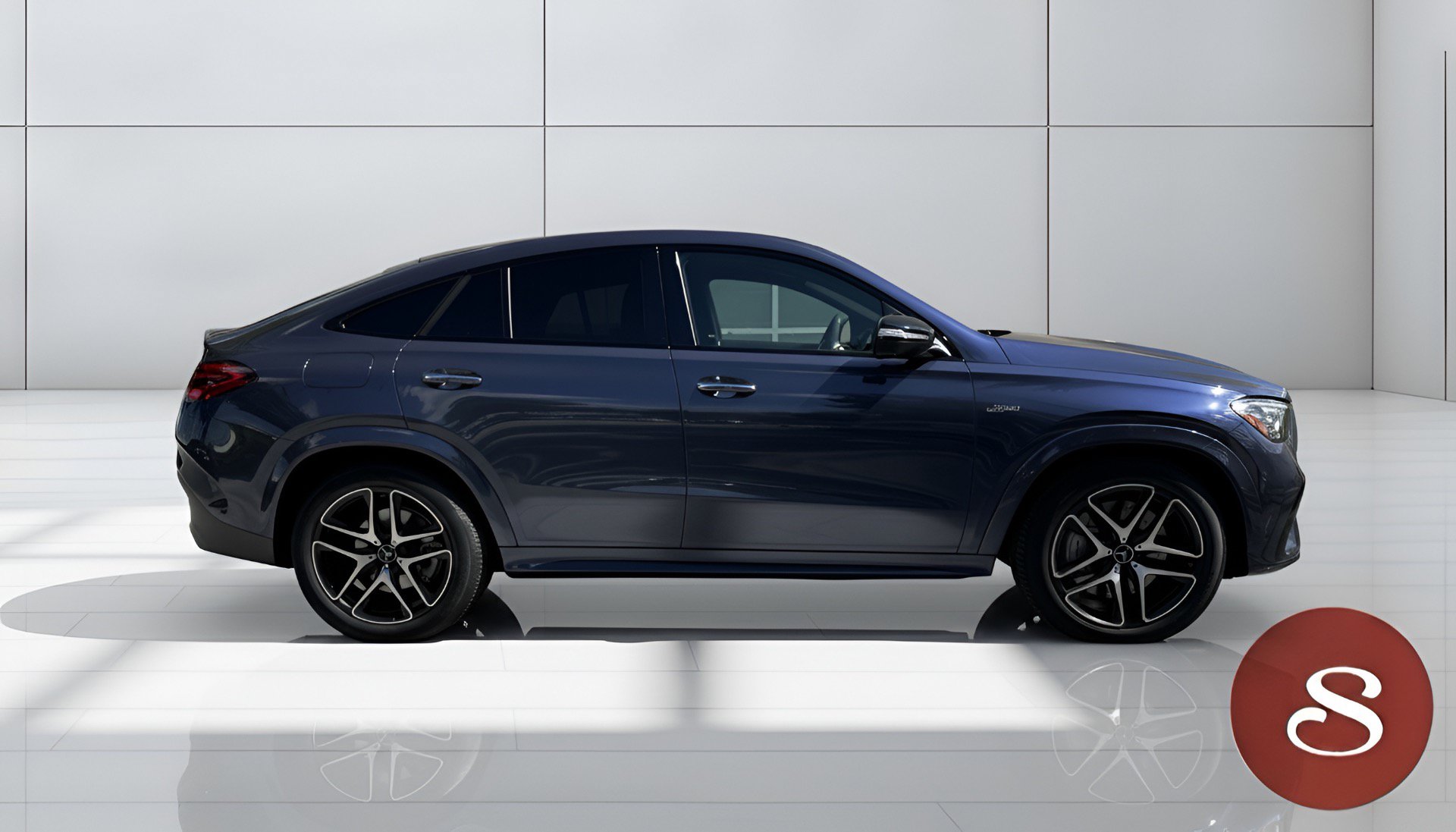 Used 2026 Mercedes-Benz GLE 53 AMG 4MATIC Coupe w/ Driver Assistance Package image 10